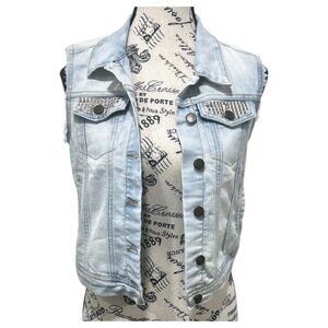 Jessica Simpson Cropped Denim Vest – Light Wash, Sleeveless, Tagged L Fits XS
